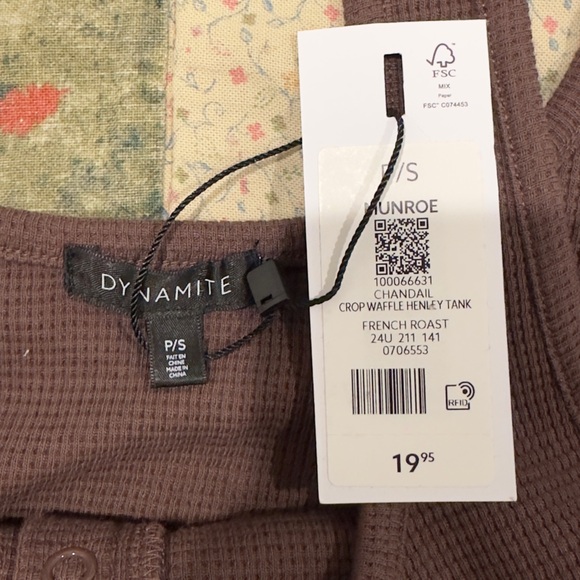 DYNAMITE Munroe Waffle Henley Crop Tank - Picture 5 of 5